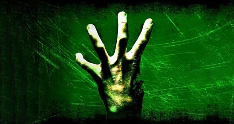 Left 4 Dead يظهر في Counter-Strike ويحافظ على تاريخ الألعاب